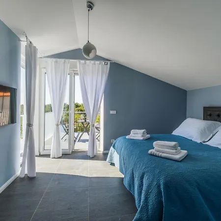 Casa Belladonna By Interhome 4*